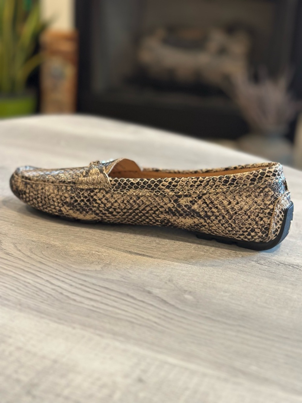 Ralph Lauren Snake-Print Loafers in Tan and Black - Picture 11 of 15